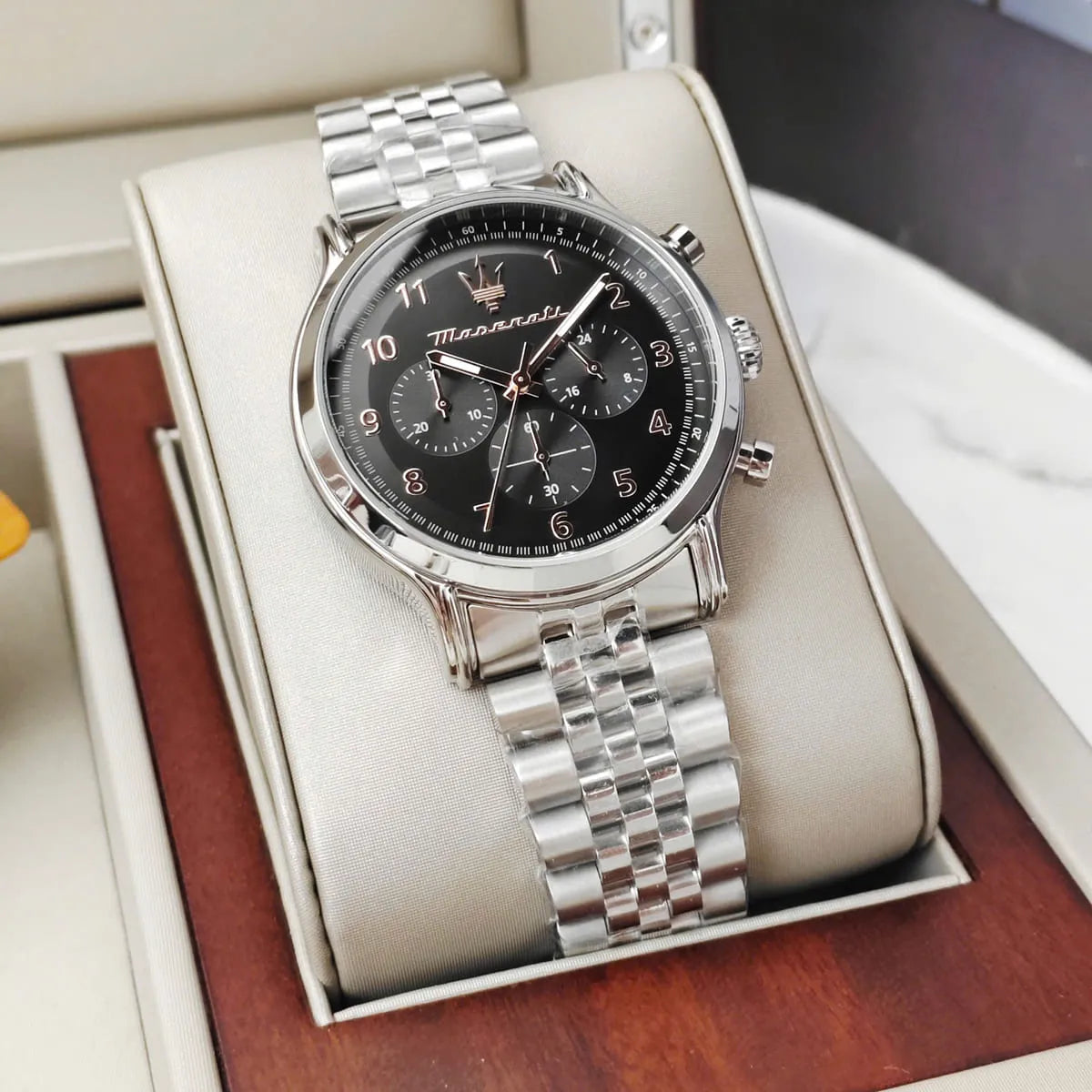 ساعة مازيراتي للرجال R8873618029
