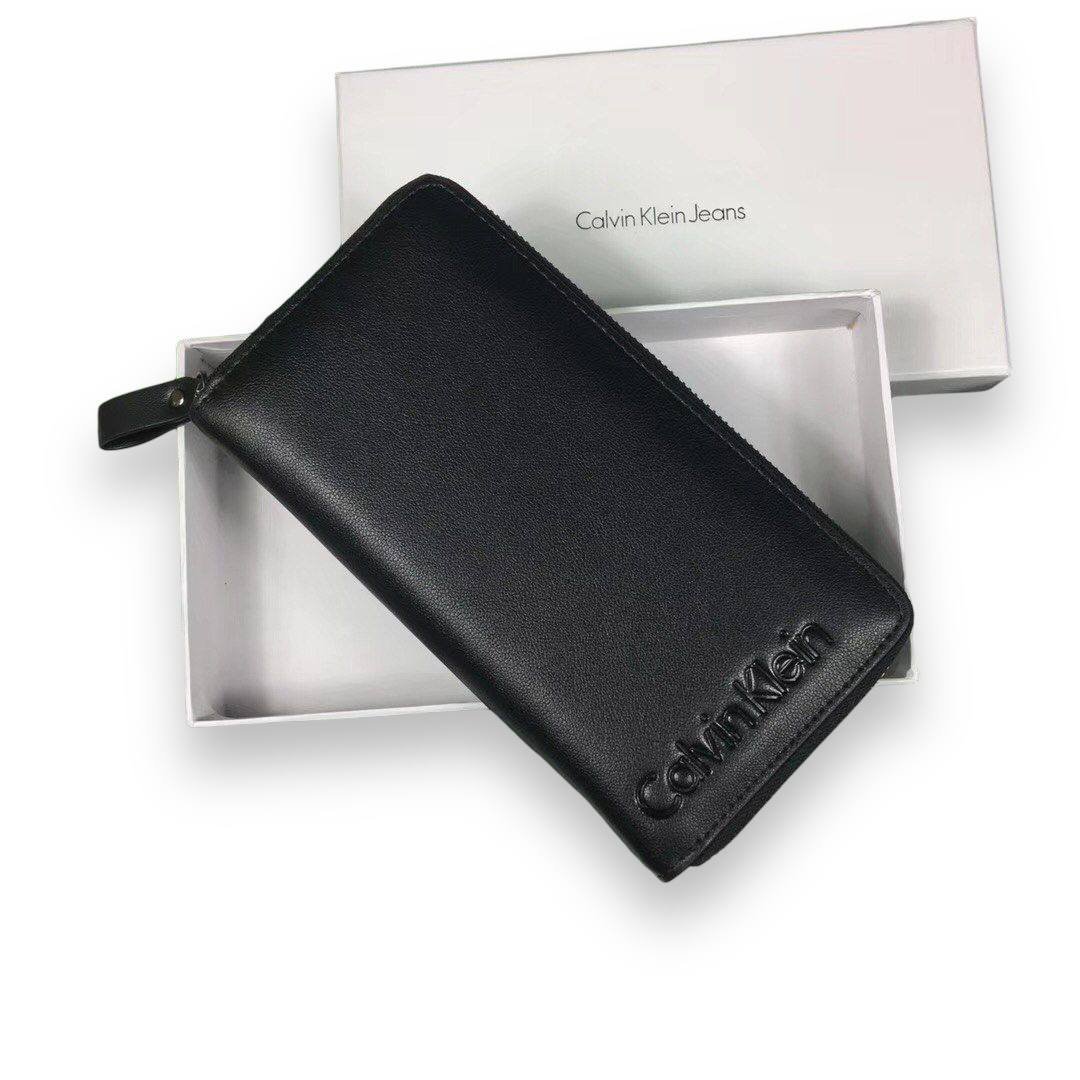محفظه من كالفن كلاين رجالي