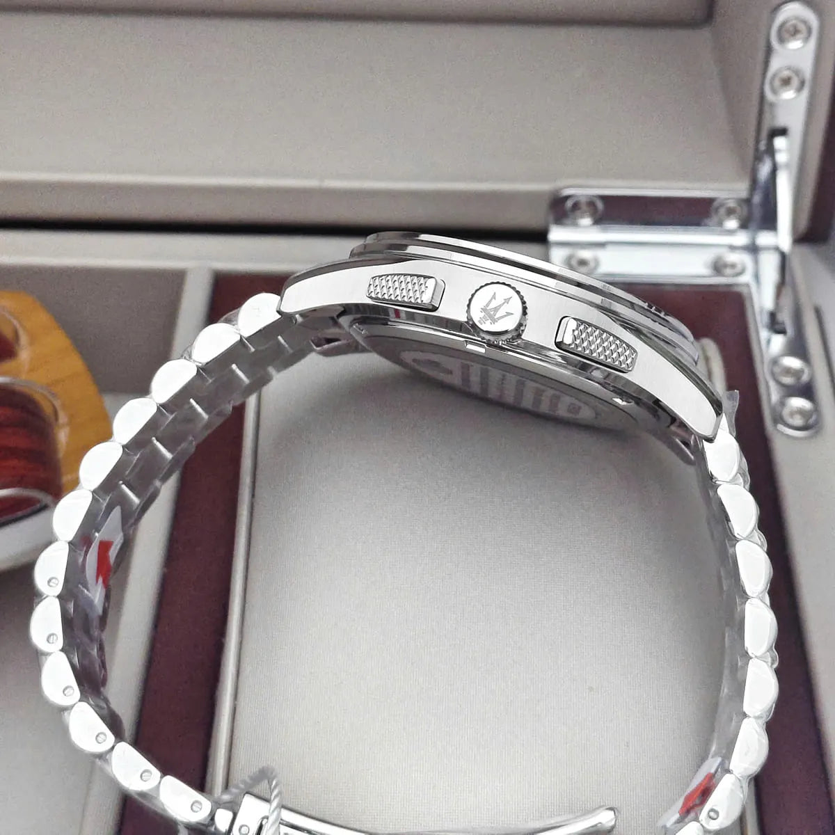 ساعة مازيراتي للرجال R8873624002
