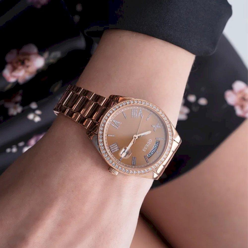ساعة جيس للنساء GW0307L3