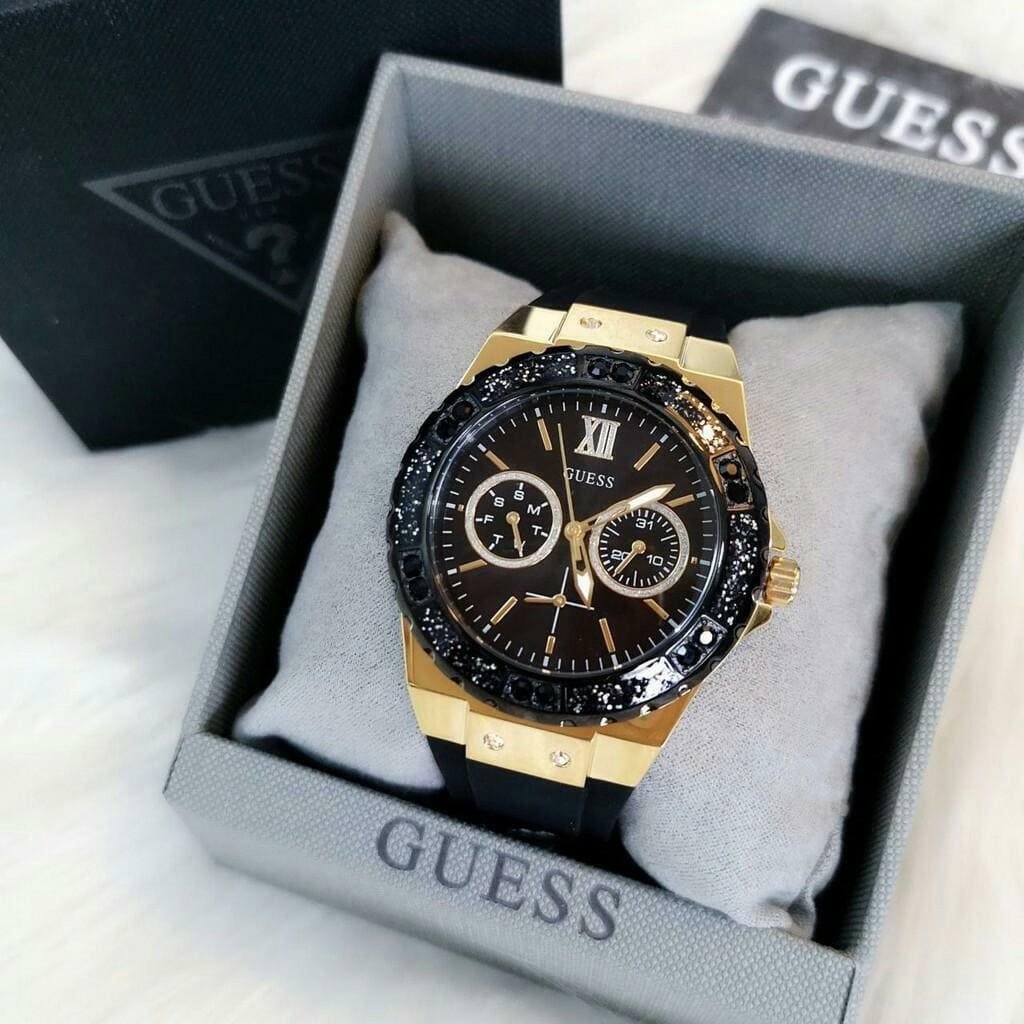 ساعة جيس للنساء W1053L7