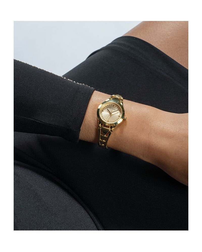 ساعة Guess للنساء GW0609L2