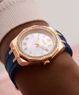 GUESS Women's Watch GW0872L3
