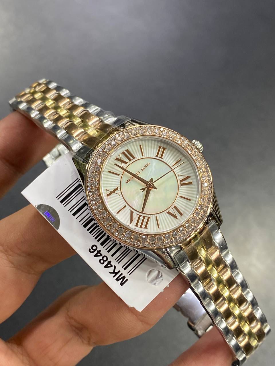 ساعة ماركة مايكل كورس للنساء MK4846