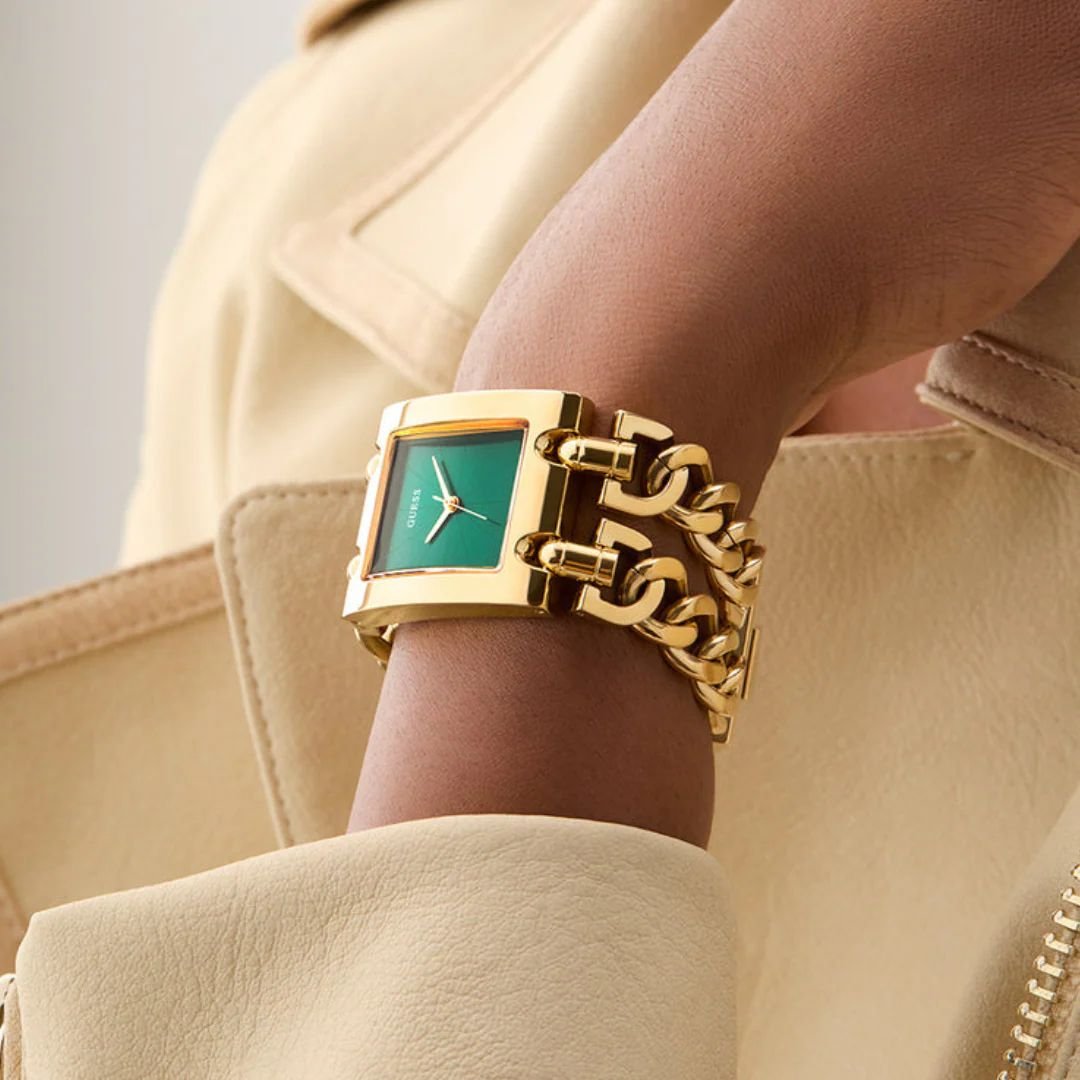 ساعة Guess للنساء GW0740l2