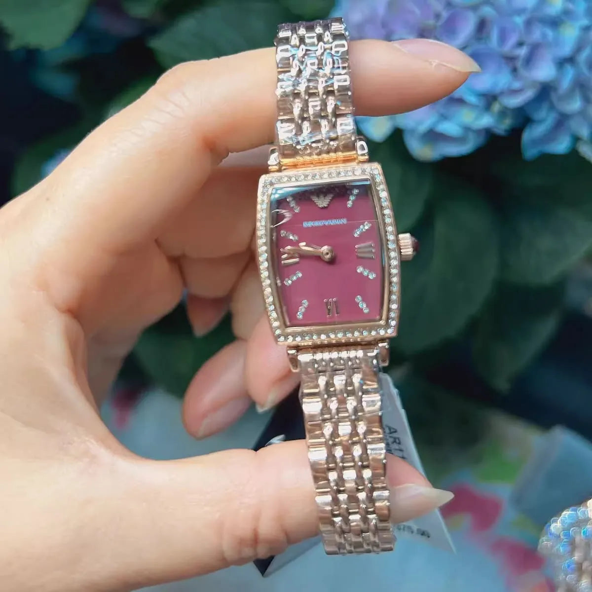 ساعة امبوريو ارماني للنساء AR11488