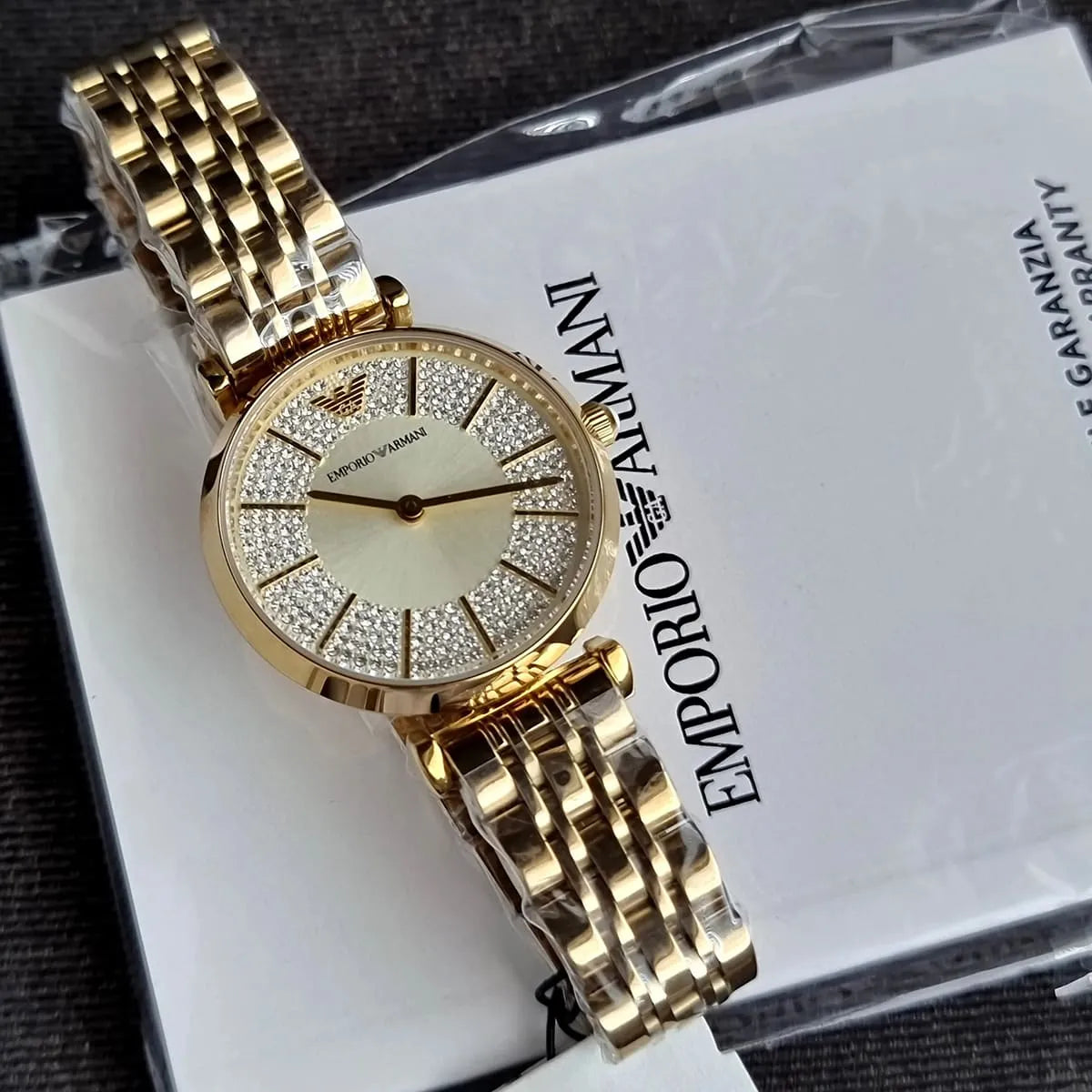 ساعة امبوريو ارماني للنساء AR11608