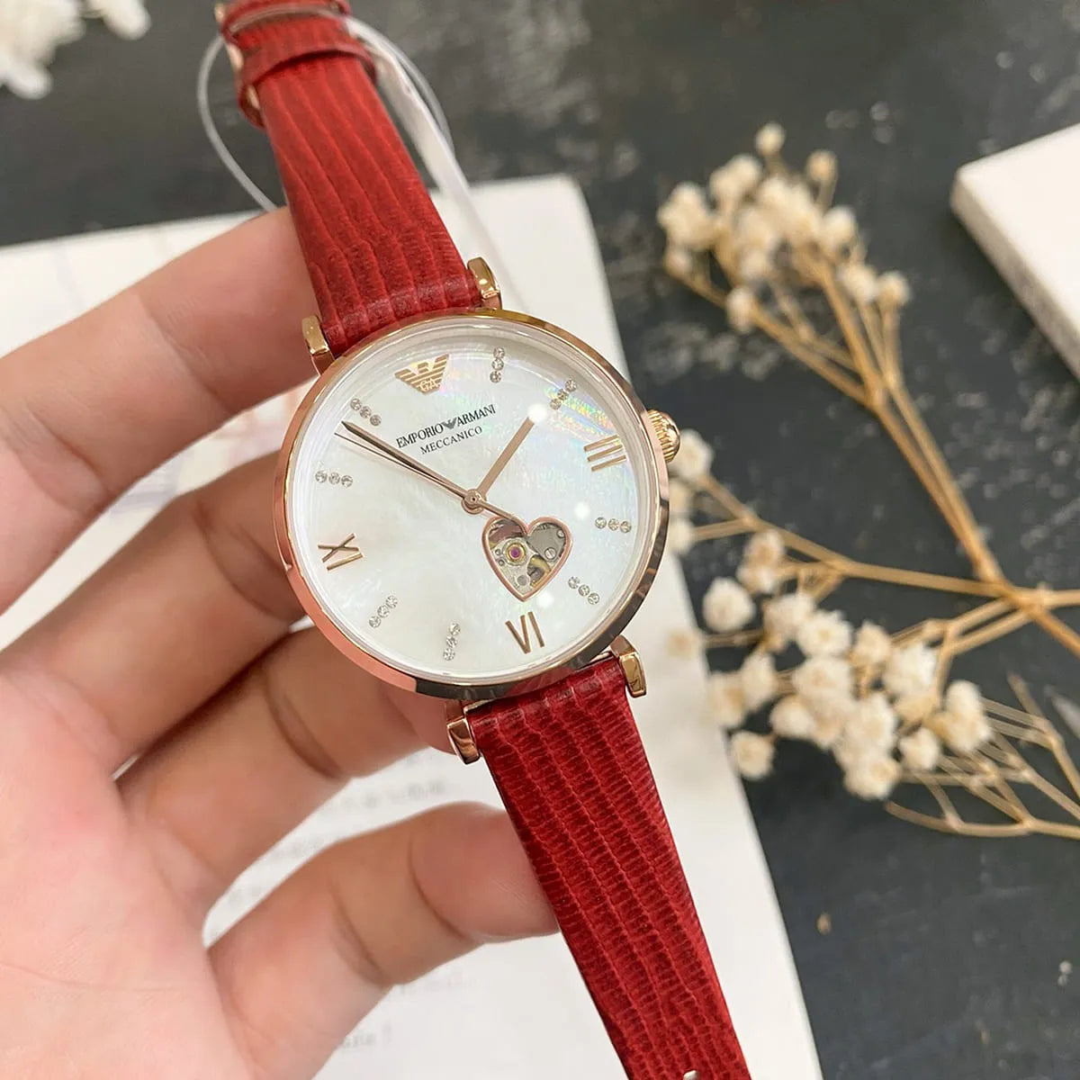 ساعة امبوريو ارماني للنساء AR60048