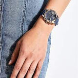 ساعة جيس للنساء W1057L1