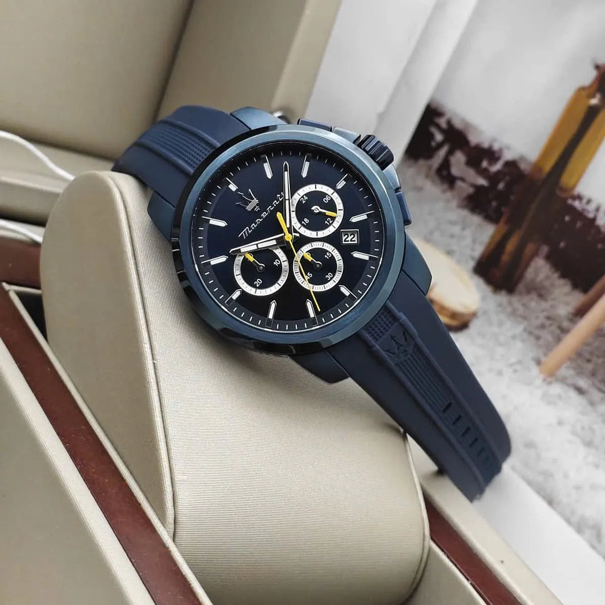 ساعة مازيراتي جلد للرجال R8871621044
