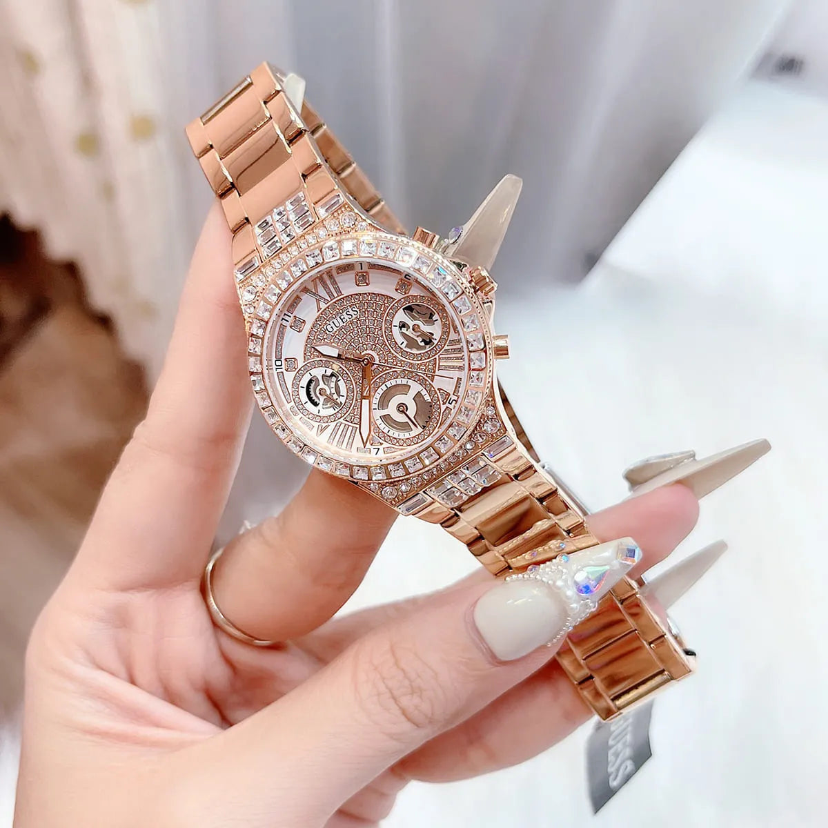 ساعة جيس للنساء GW0320L3
