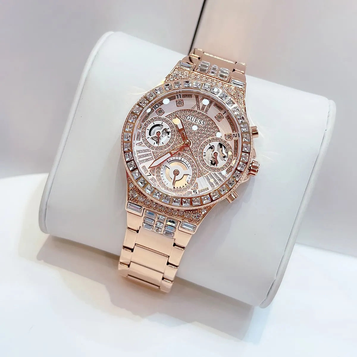 ساعة جيس للنساء GW0320L3