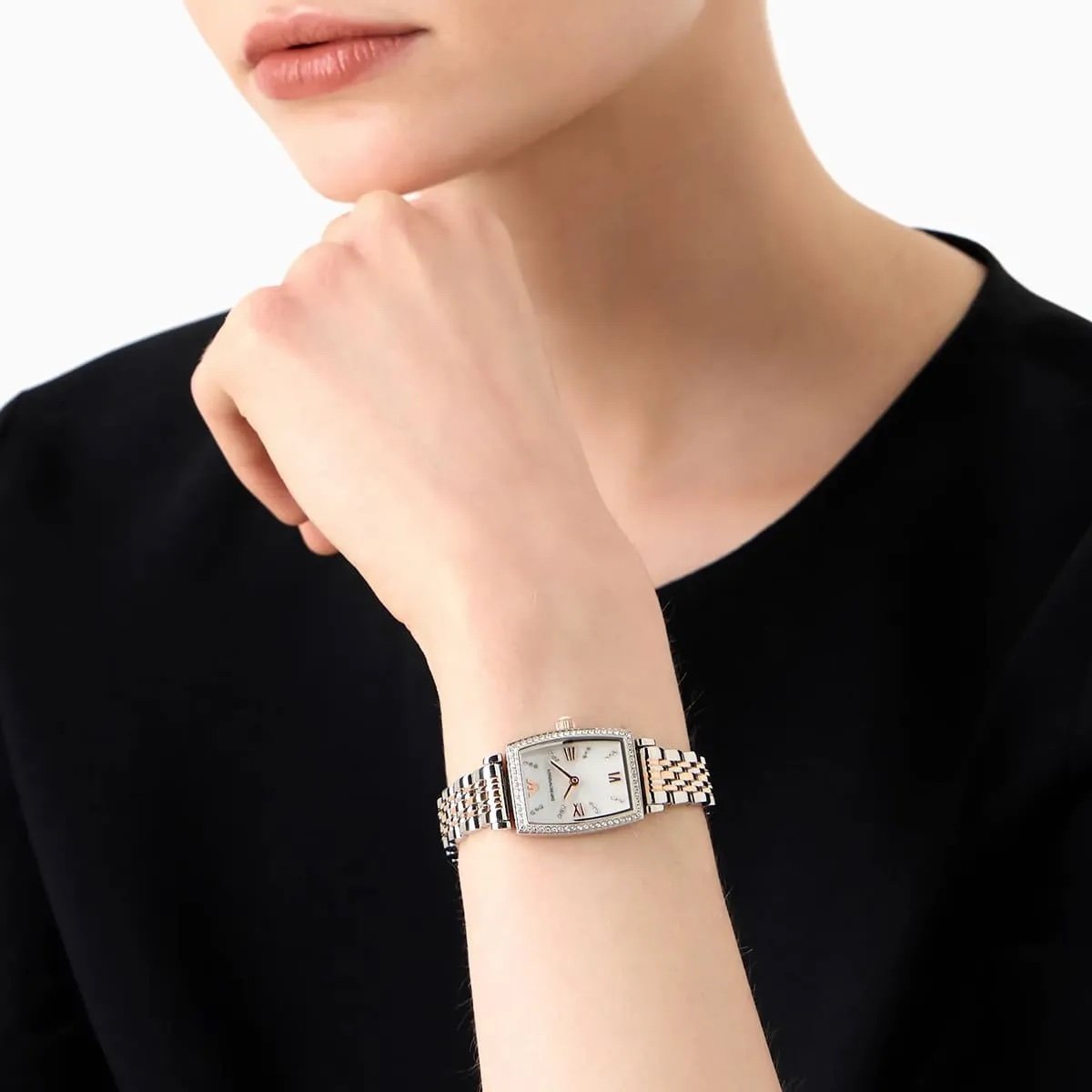 ساعة امبوريو ارماني للنساء AR11519