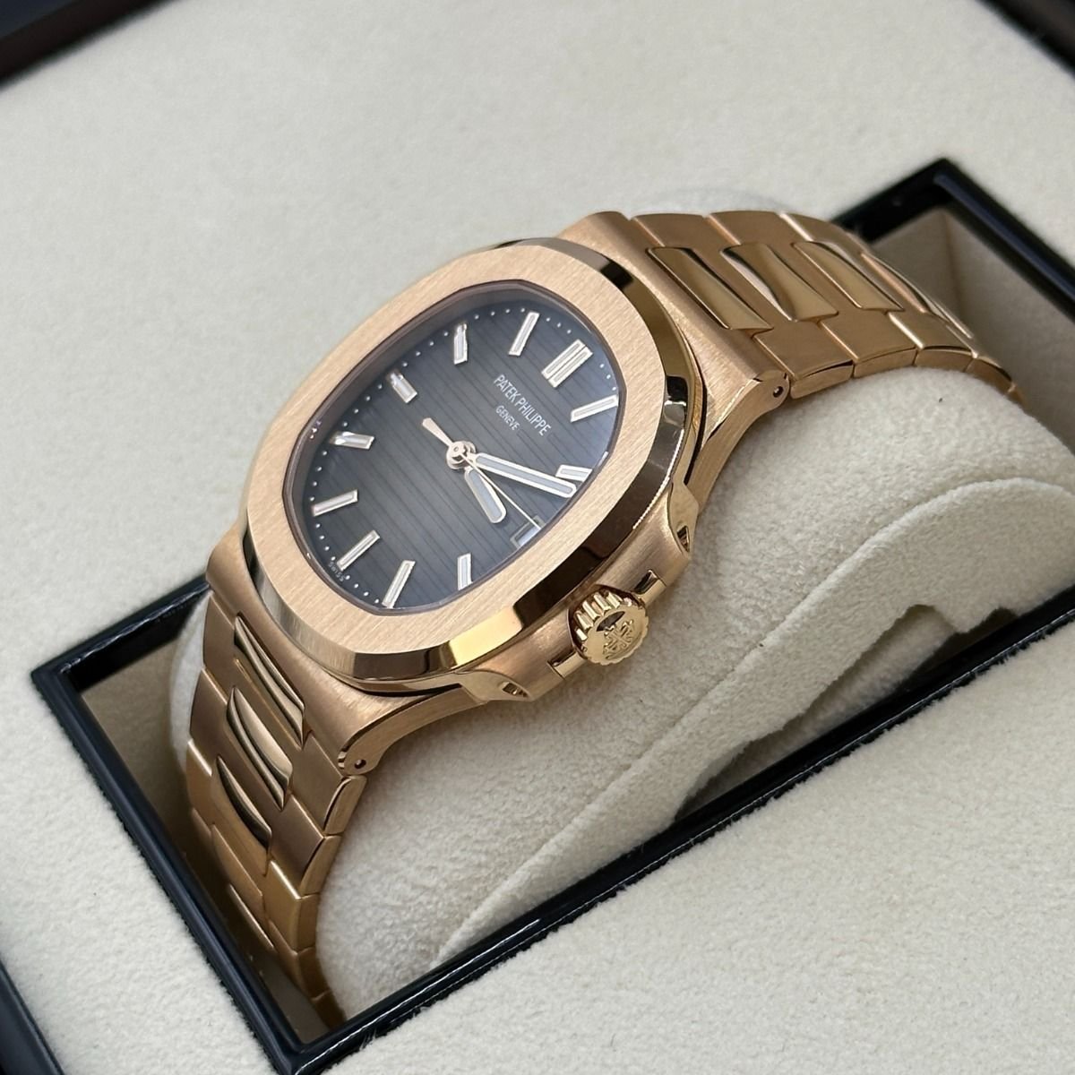 Patek Philippe Nautilus 5711/1R-001 Super Clone