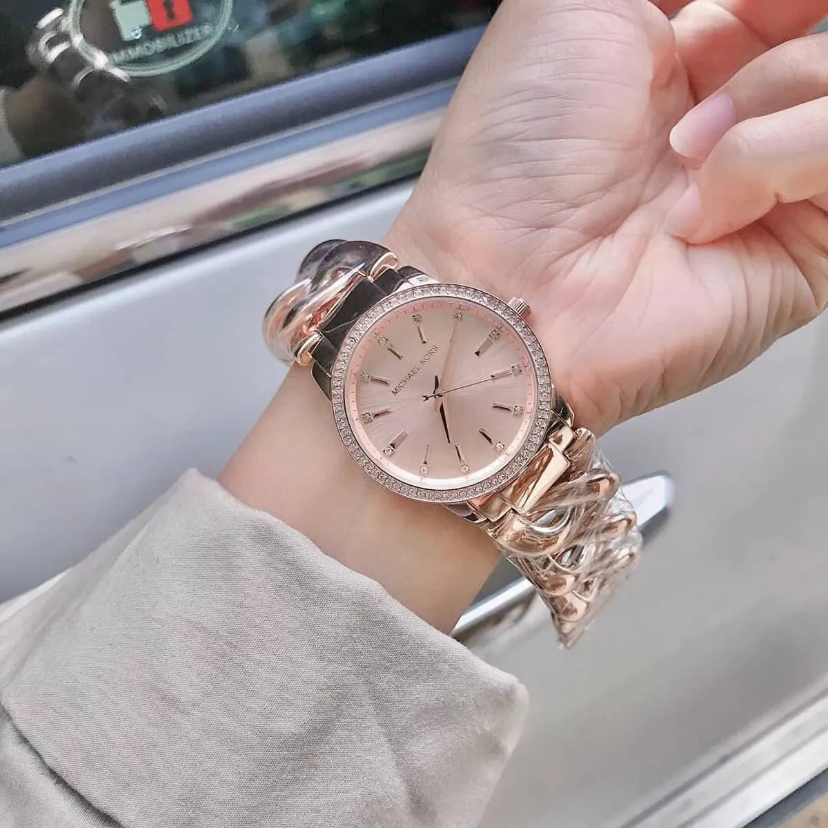 ساعة مايكل كورس للنساء MK3236