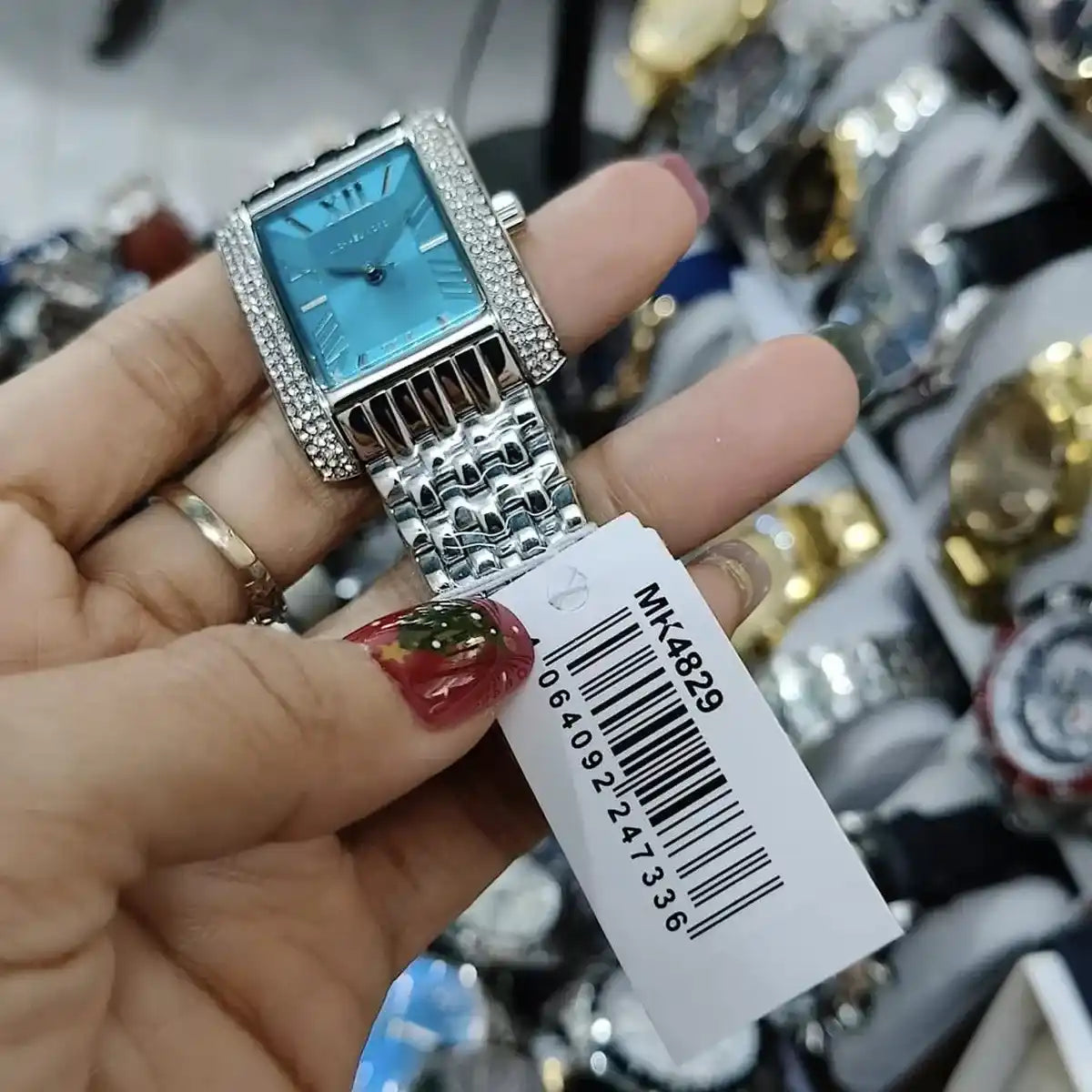 ساعة مايكل كورس للنساء MK4829