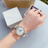 ساعة مايكل كورس للنساء MK6400