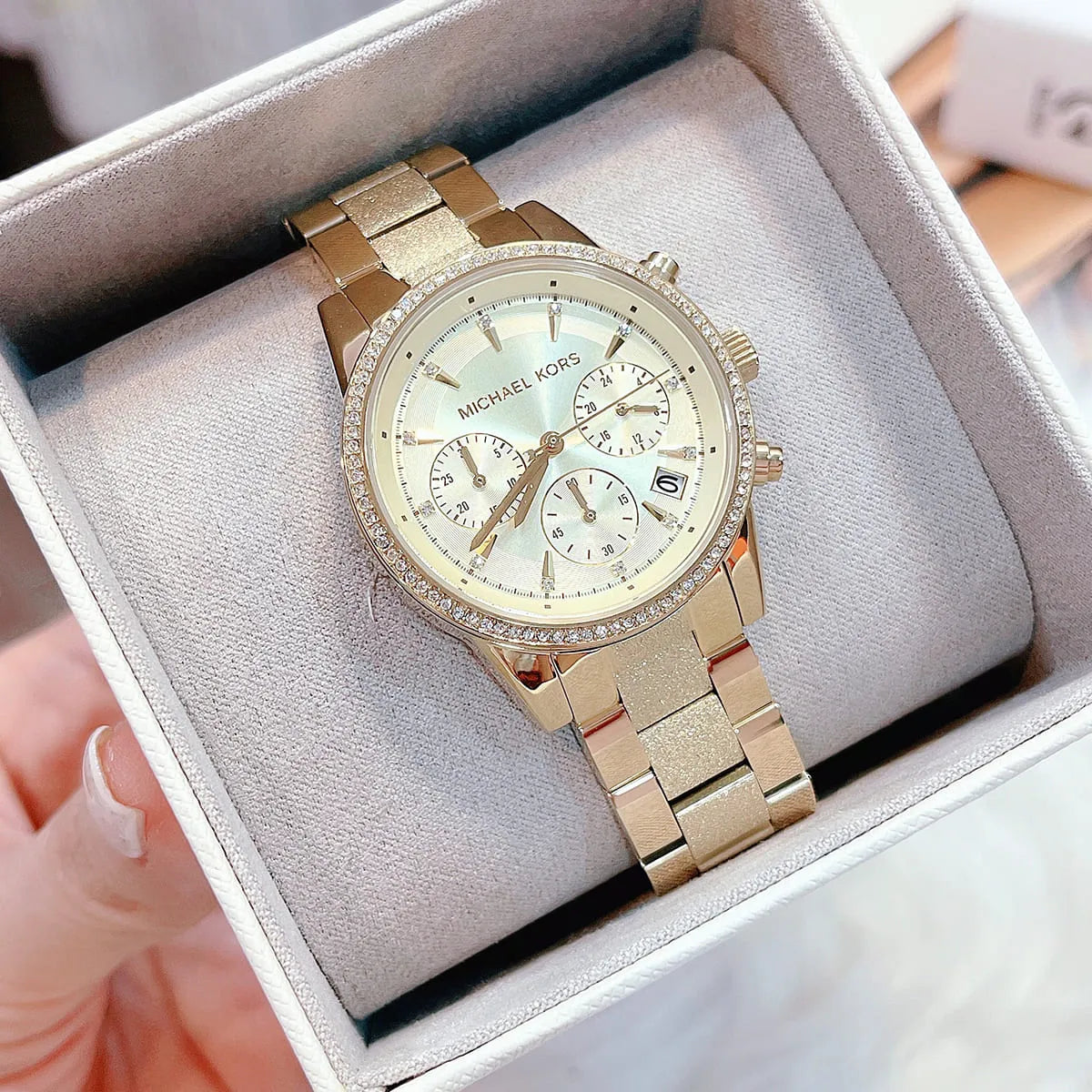 ساعة مايكل كورس للنساء MK6597