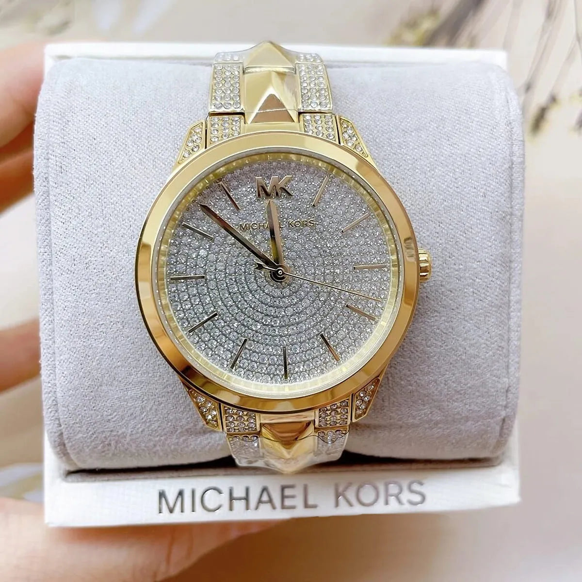ساعة مايكل كورس للنساء MK6715