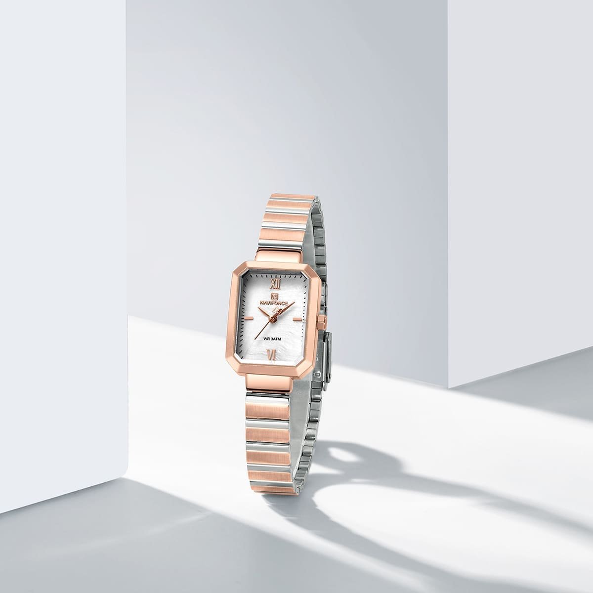 ساعة نافي فورس للنساء NF5050-RG-W-RG