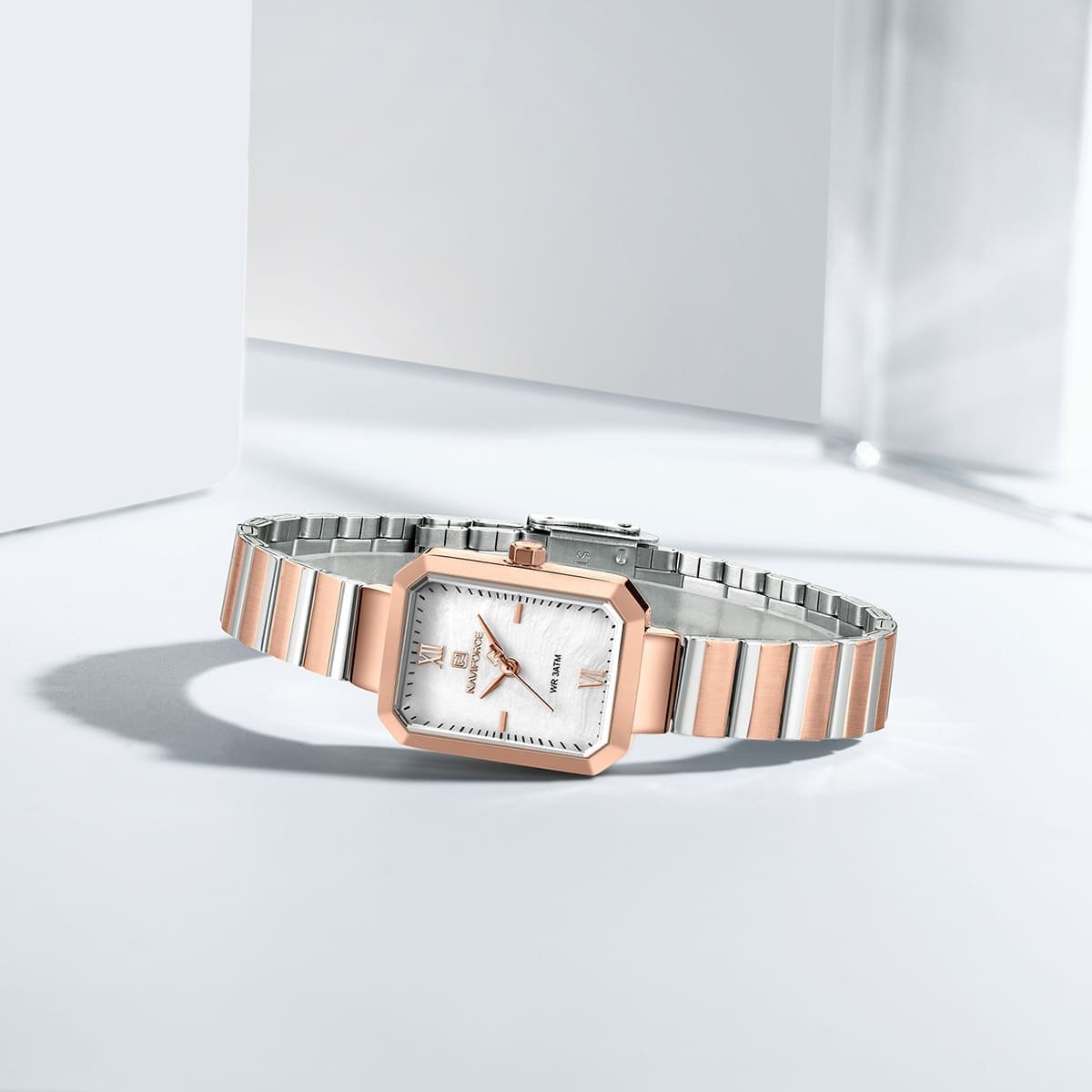 ساعة نافي فورس للنساء NF5050-RG-W-RG