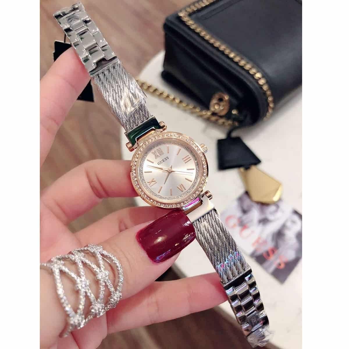 ساعة جيس للنساء W1009L4