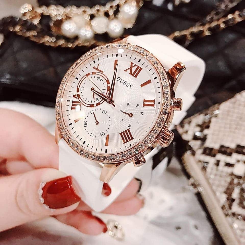 ساعة جيس للنساء W1135L1