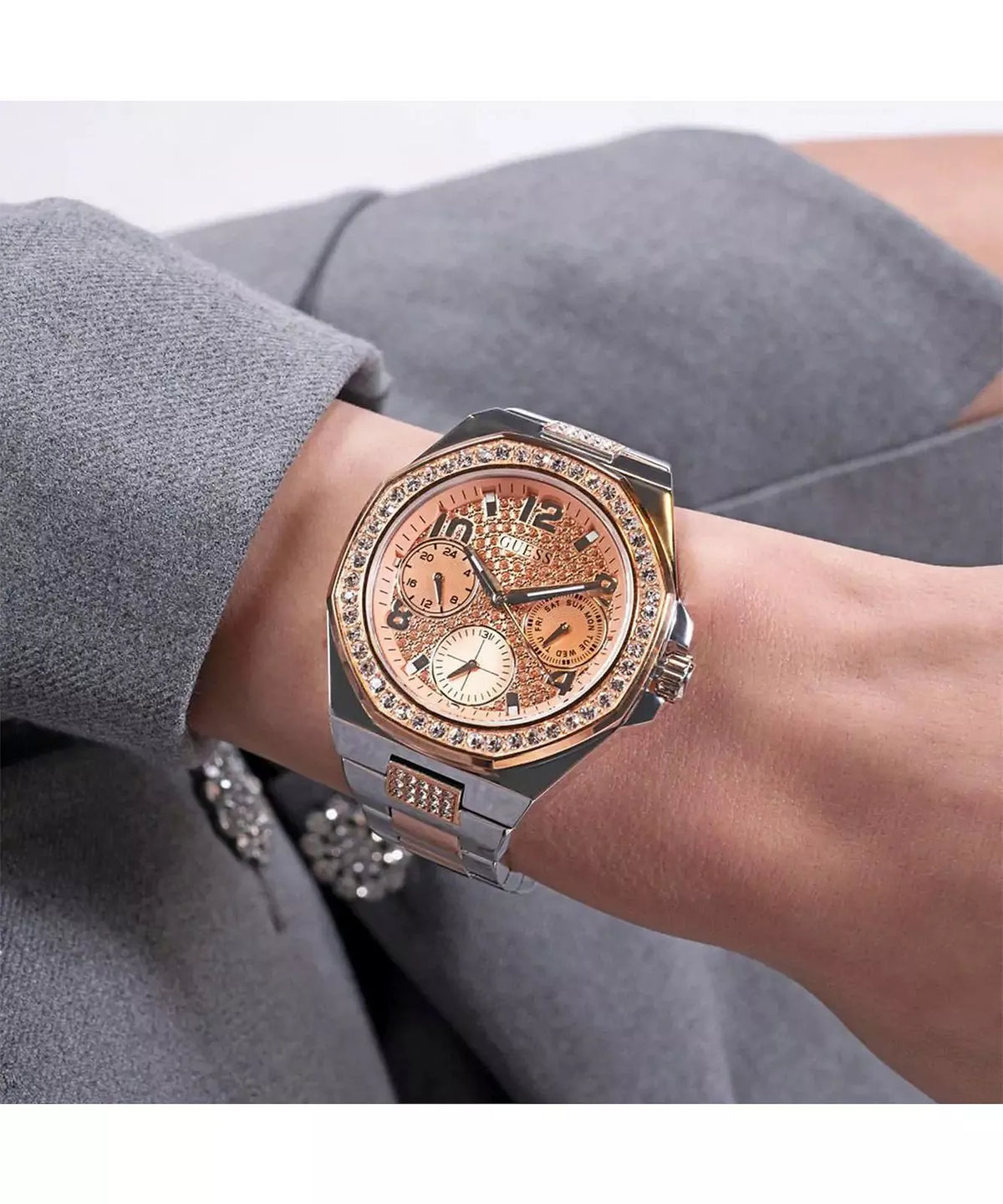 Guess Women's Watch GW0777L3